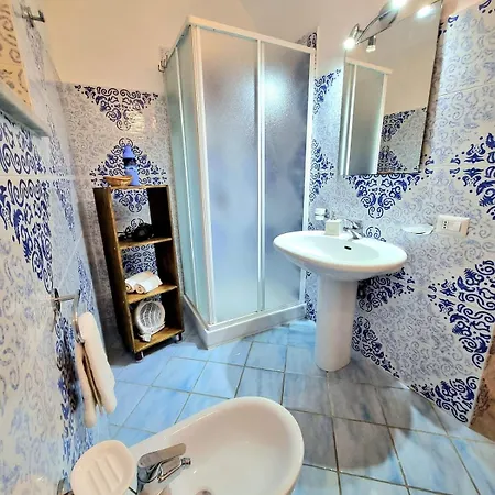 Casetta A アパート ネラノ