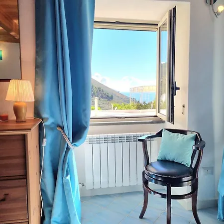 Casetta A Apartment Nerano