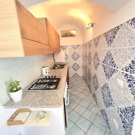 Casetta A Apartment Nerano